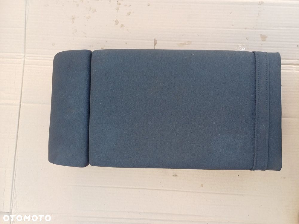 Podłokietnik cupholder tył passat B6 skoda octavia II oryginał - 2