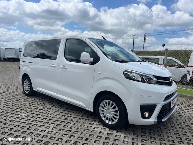Toyota Proace Verso 1.5 D-4D L1 1.0T Comfort 9L PDL - 4