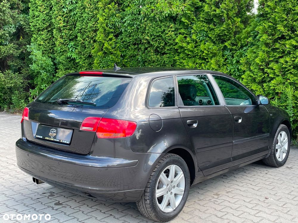 Audi A3 Sportback 1.6 Ambition - 8