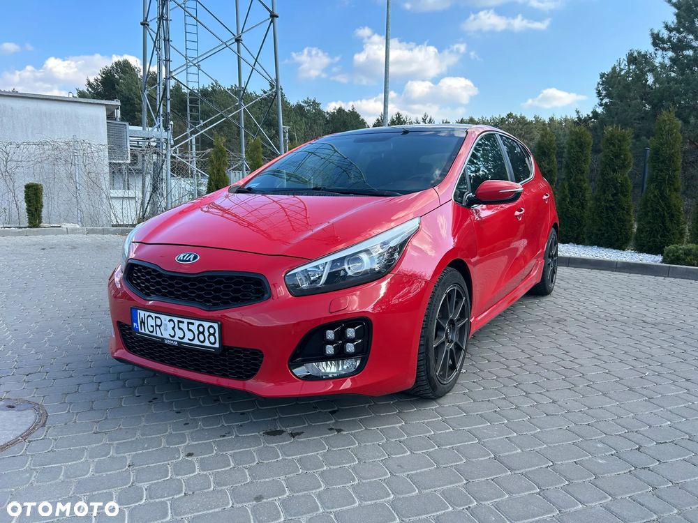 Kia Ceed 1.6 CRDi GT Line - 1