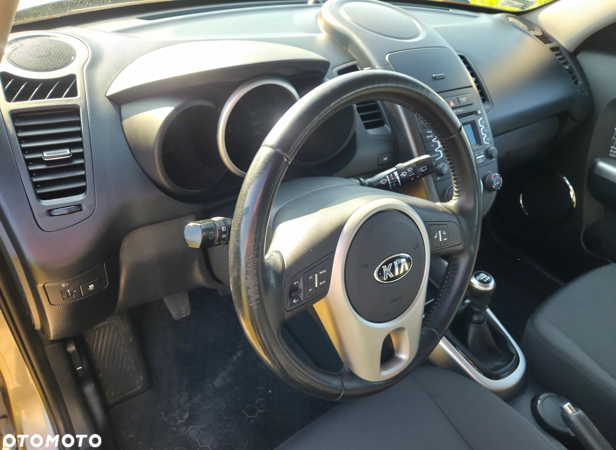 Kia Soul - 10