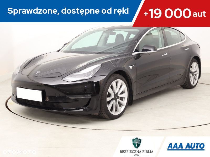 Tesla Model 3 - 2