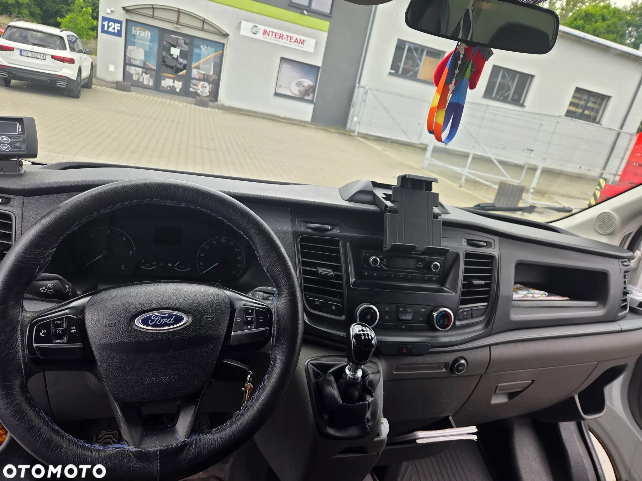 Ford Transit - 7
