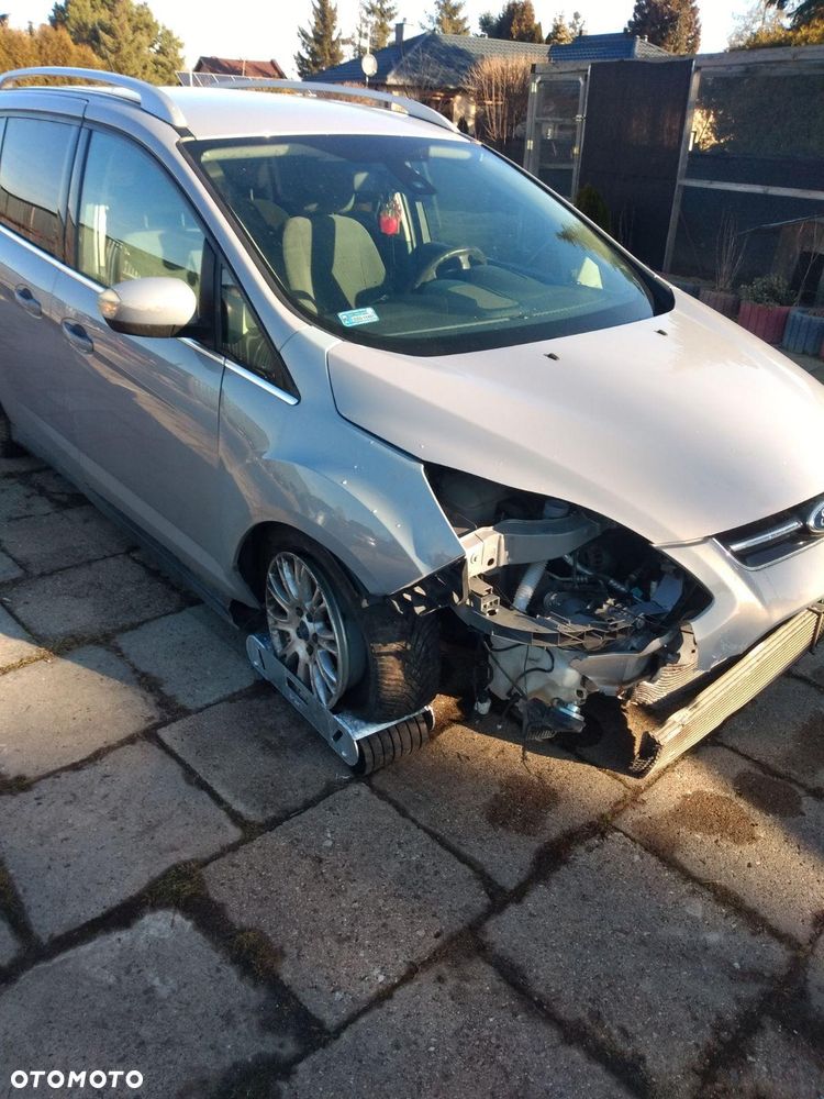 Ford Grand C-MAX - 8