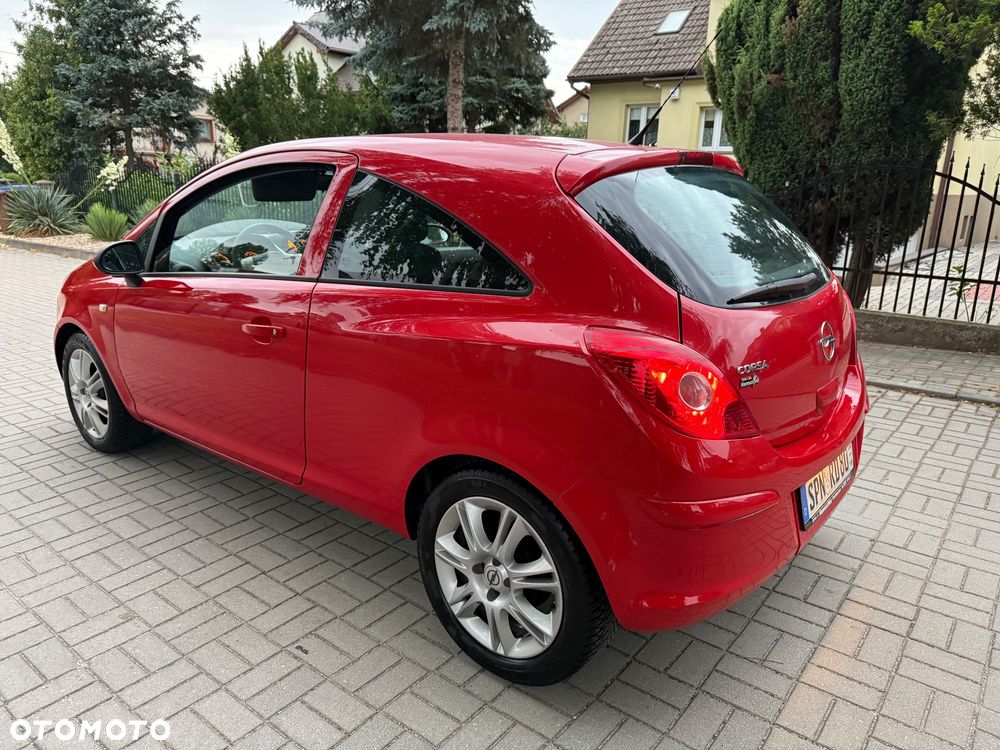 Opel Corsa 1.2 16V Edition - 8