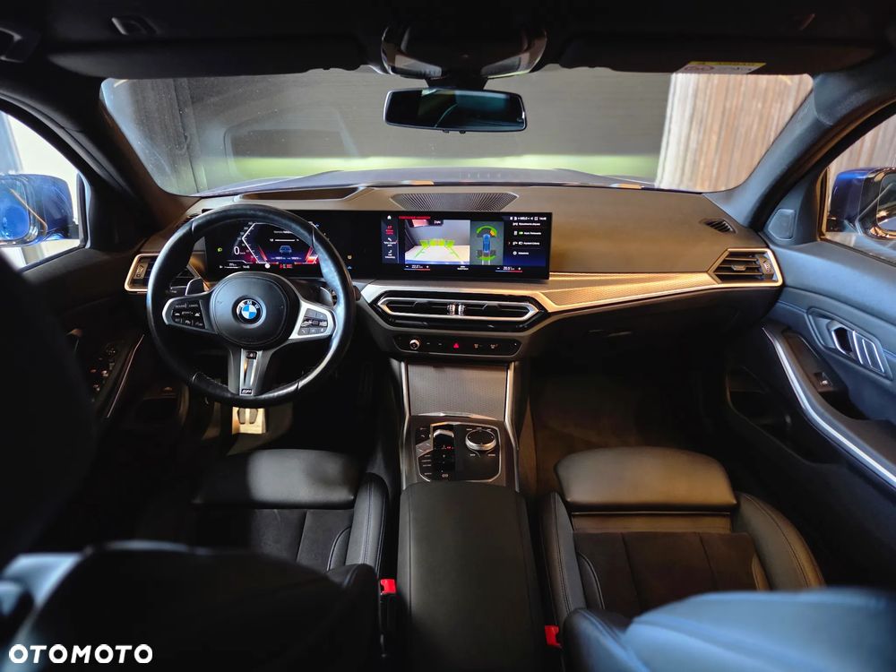 BMW Seria 3 320d xDrive mHEV M Sport - 10