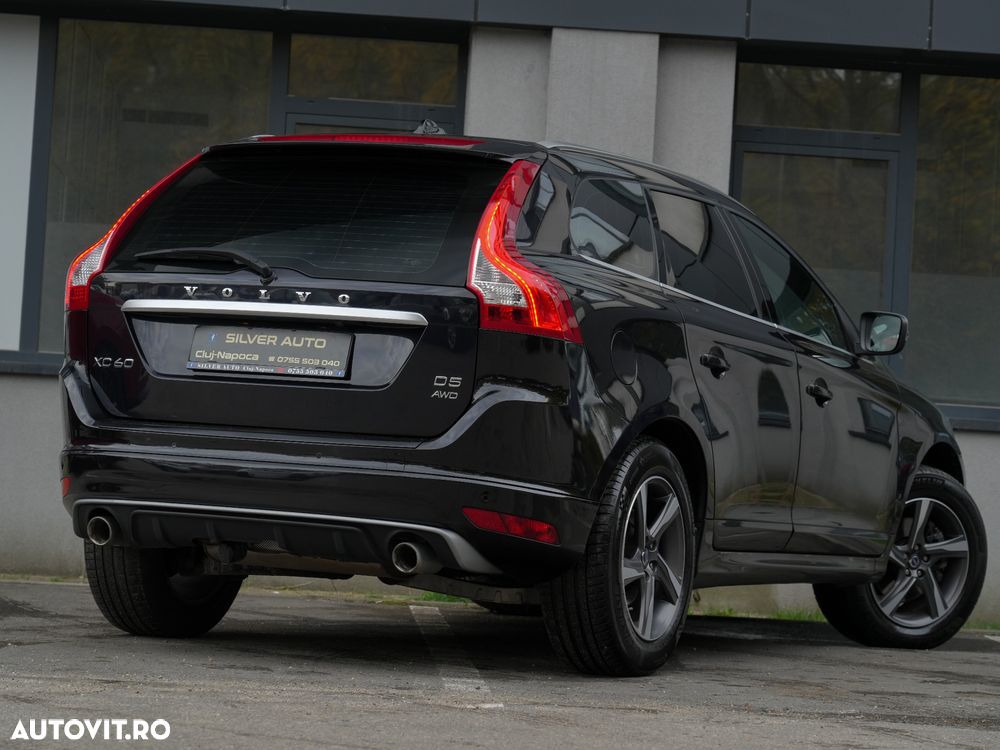 Volvo XC 60 D5 AWD Geartronic Summum - 17