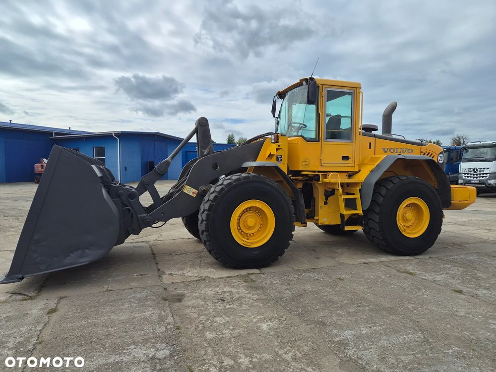 Volvo L 110 E spr z Niemiec tylko 6815 mtg !!! - 2