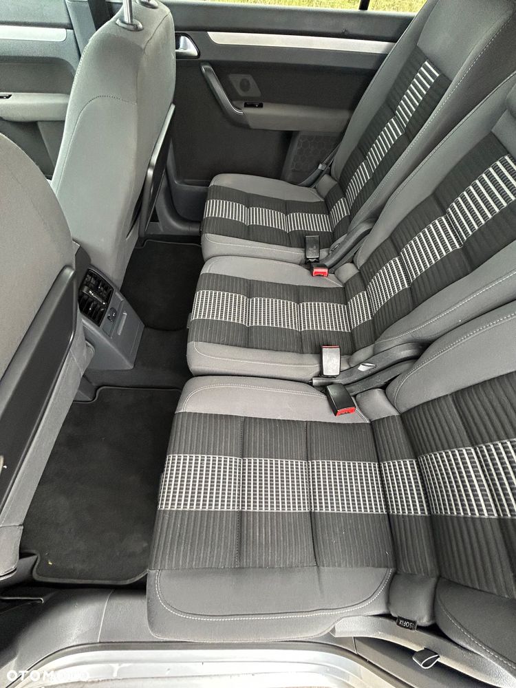 Volkswagen Touran 1.9 TDI United - 15