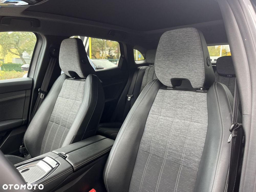 Renault Austral 1.3 TCe mild hybrid 160 Techno - 11