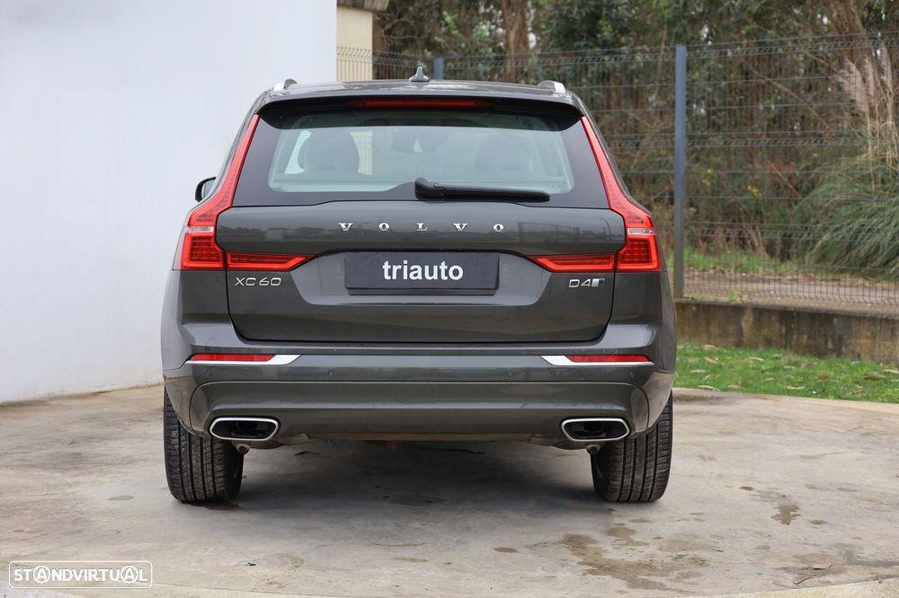 Volvo XC 60 2.0 D4 Inscription AWD Geartronic - 3
