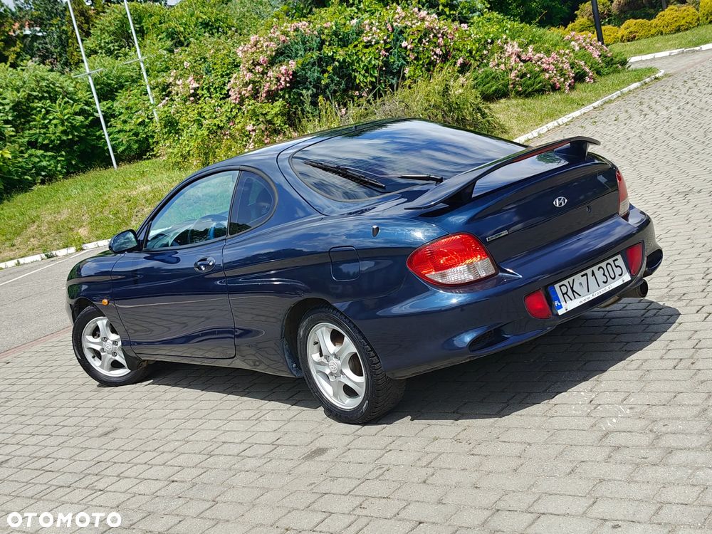 Hyundai Coupe - 1