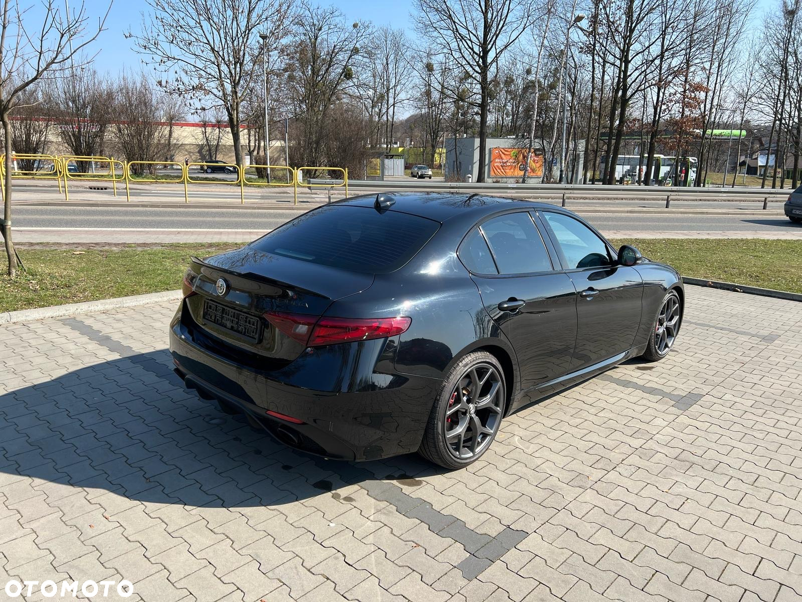 Alfa Romeo Giulia 2.0 Turbo 16V AT8 Veloce - 2