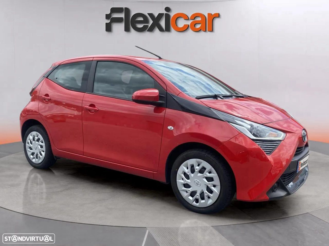 Toyota Aygo 1.0 X-Play+X-Touch - 1