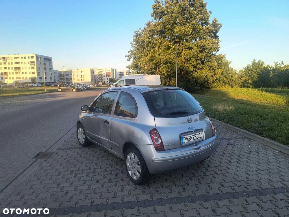 Nissan Micra - 5