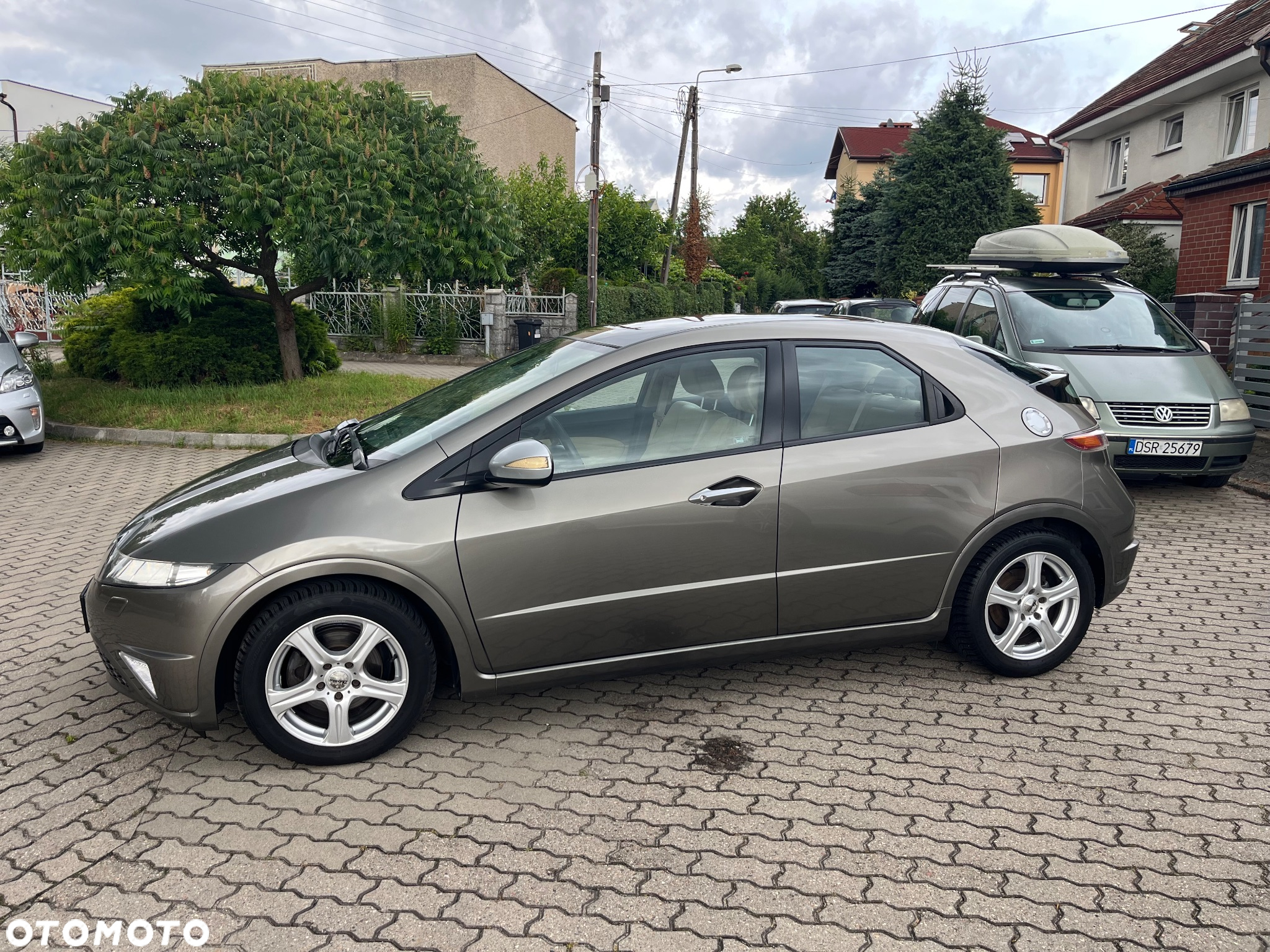 Honda Civic 1.8 Executive NAVI - 4