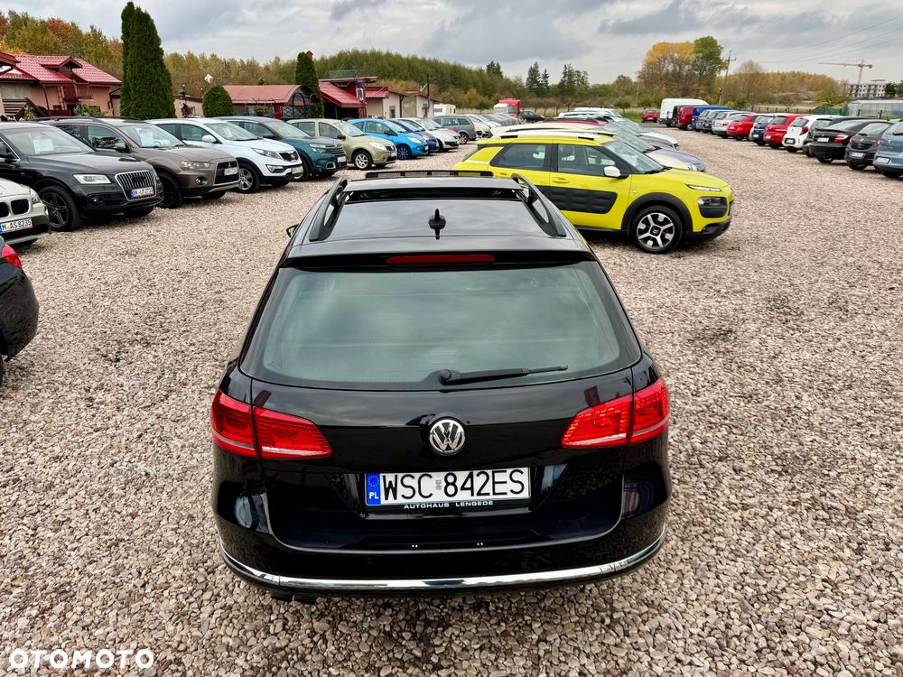 Volkswagen Passat - 32