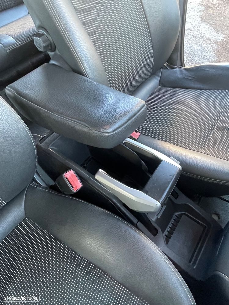 Opel Zafira 1.9 CDTI Active S. Edition - 17