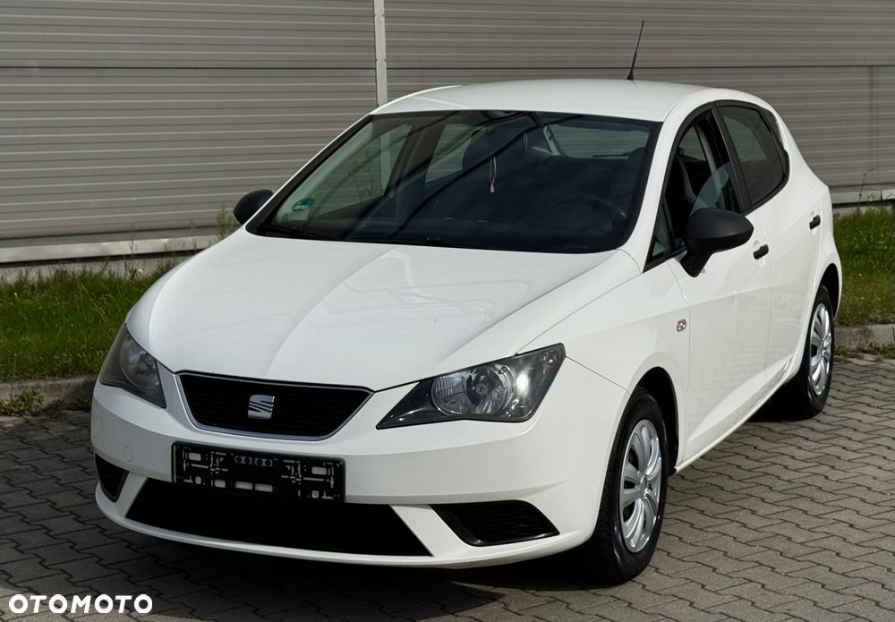 Seat Ibiza 2013 photo 2
