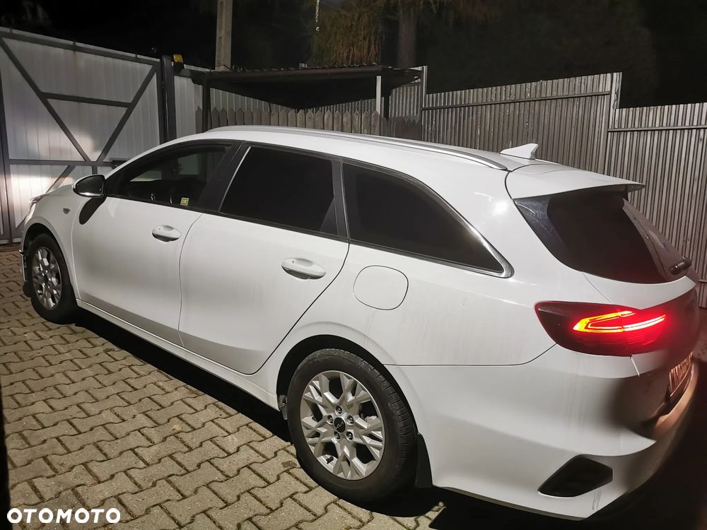 Kia Ceed 1.5 T-GDI M - 22