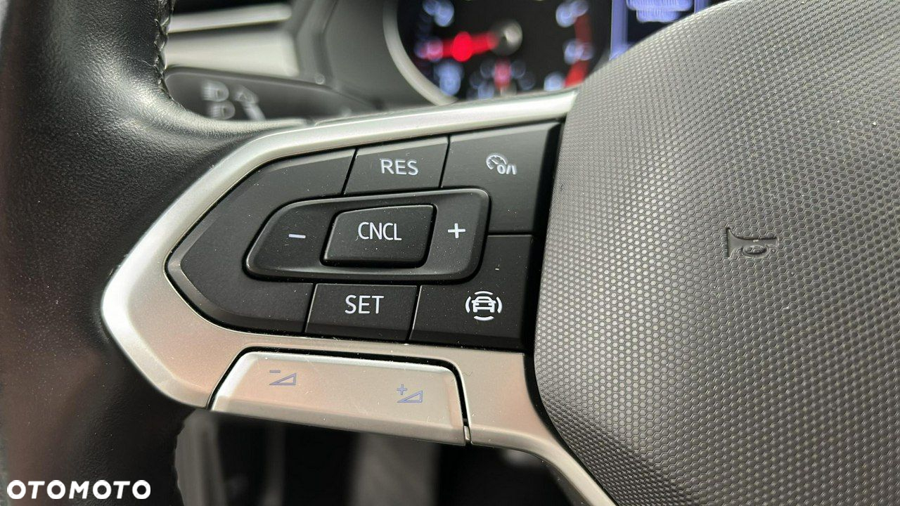 Volkswagen Passat 1.5 TSI EVO Essence DSG - 21