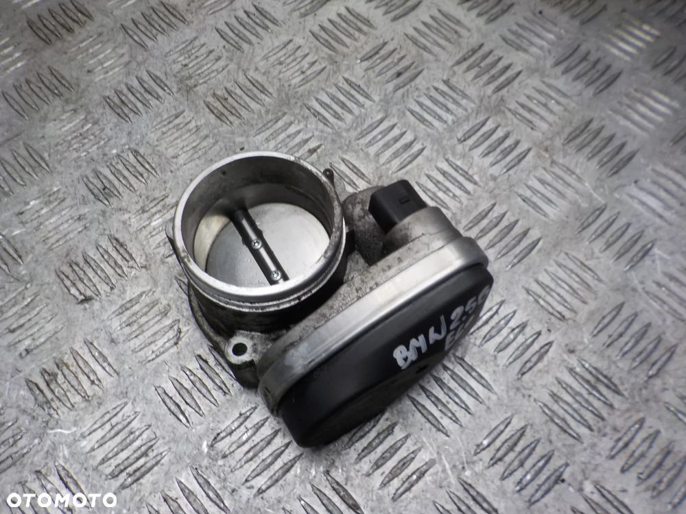 BMW SERIA 3 E90 PRZEPUSTNICA 13547502 - 1