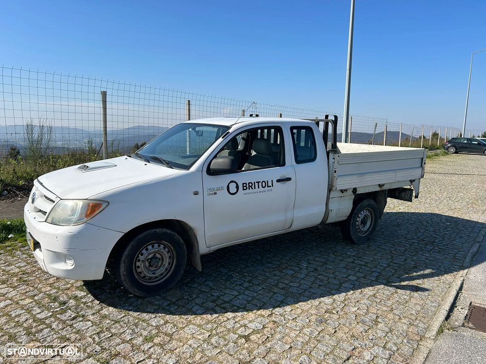 Toyota HILUX - 6