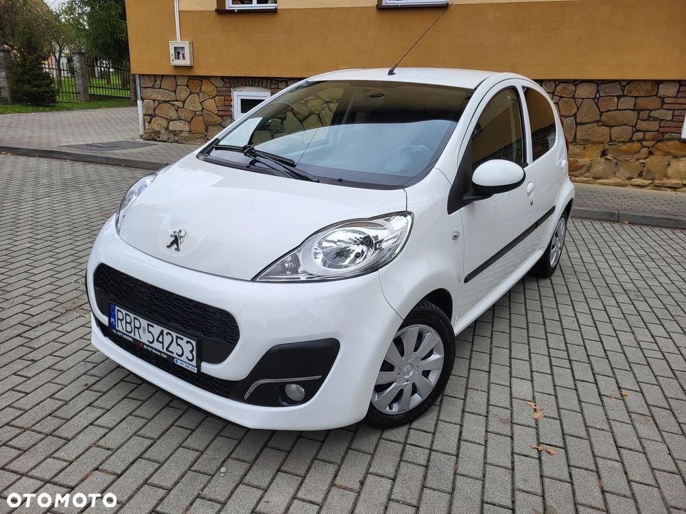 Peugeot 107 1.0 Trendy - 2