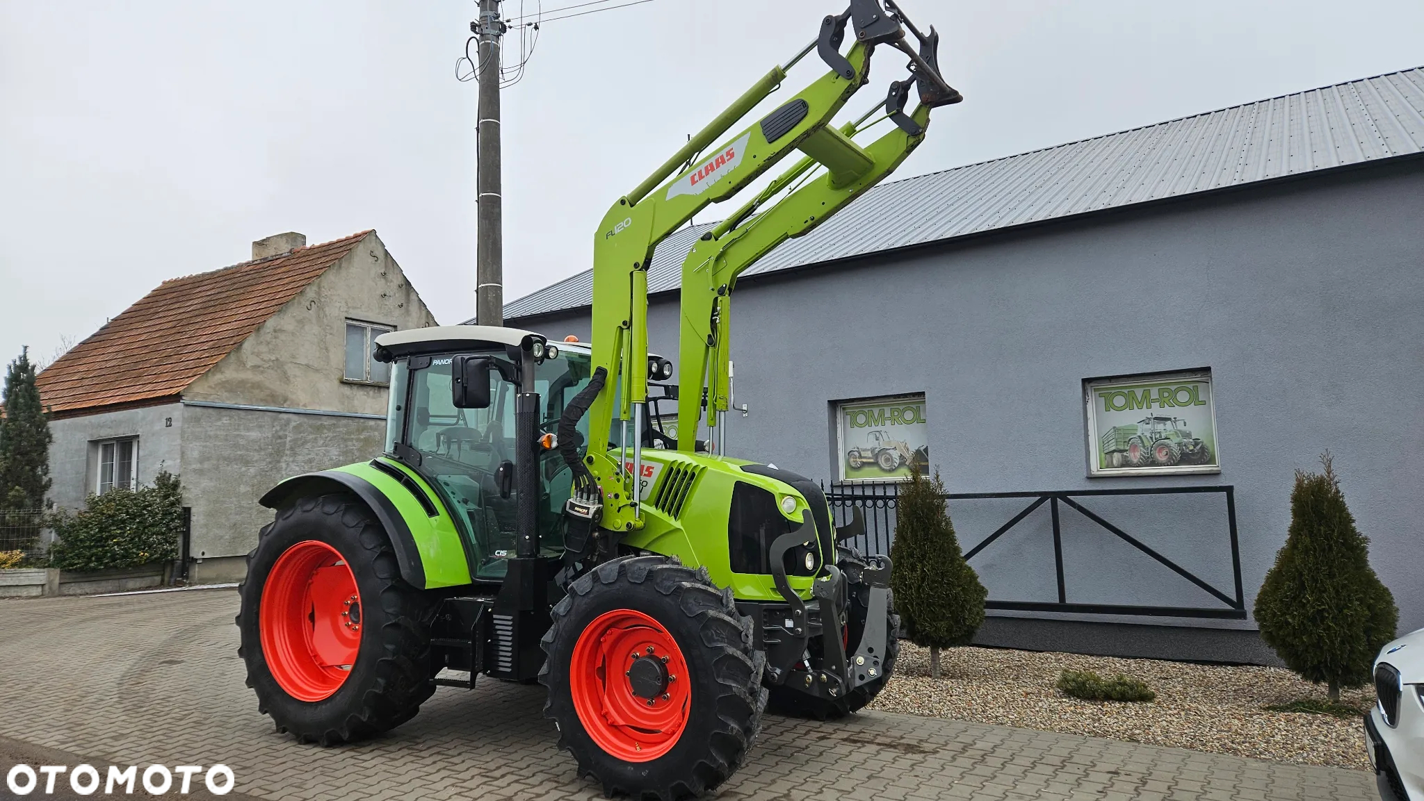 Claas Arion 460 - 12