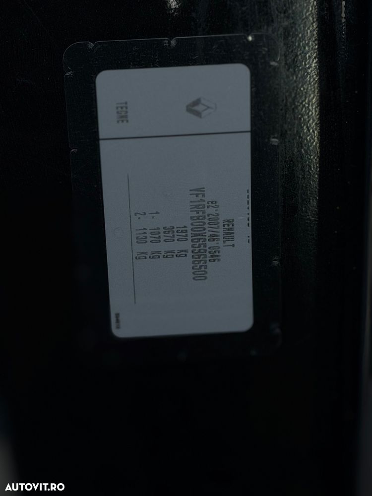 Renault Megane BLUE dCi 115 EDC BUSINESS EDITION - 21