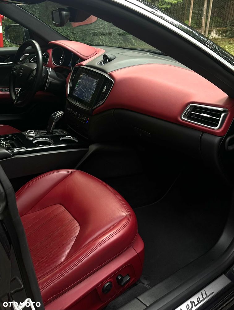Maserati Ghibli S Q4 Granlusso - 13