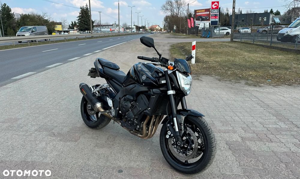 Yamaha FZ - 9
