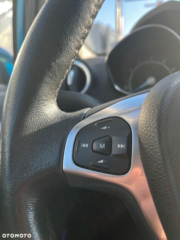Ford Fiesta 1.25 Ambiente - 14