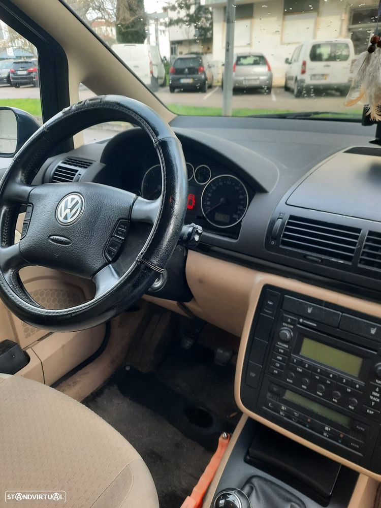 VW Sharan 2.0 TDi BlueMotion - 6