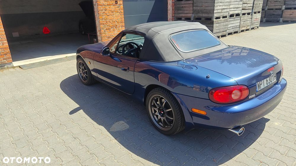 Mazda MX-5 1.8 16V - 1