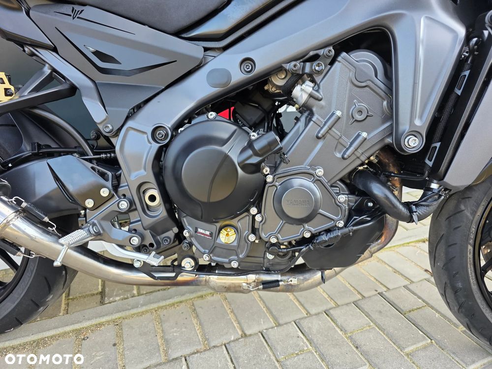 Yamaha MT - 24