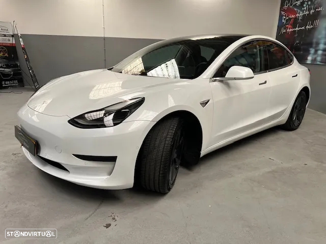 Tesla Model 3 Standard Range Plus RWD - 2