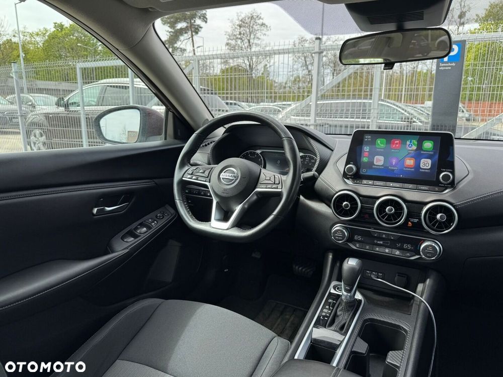 Nissan Sentra - 5