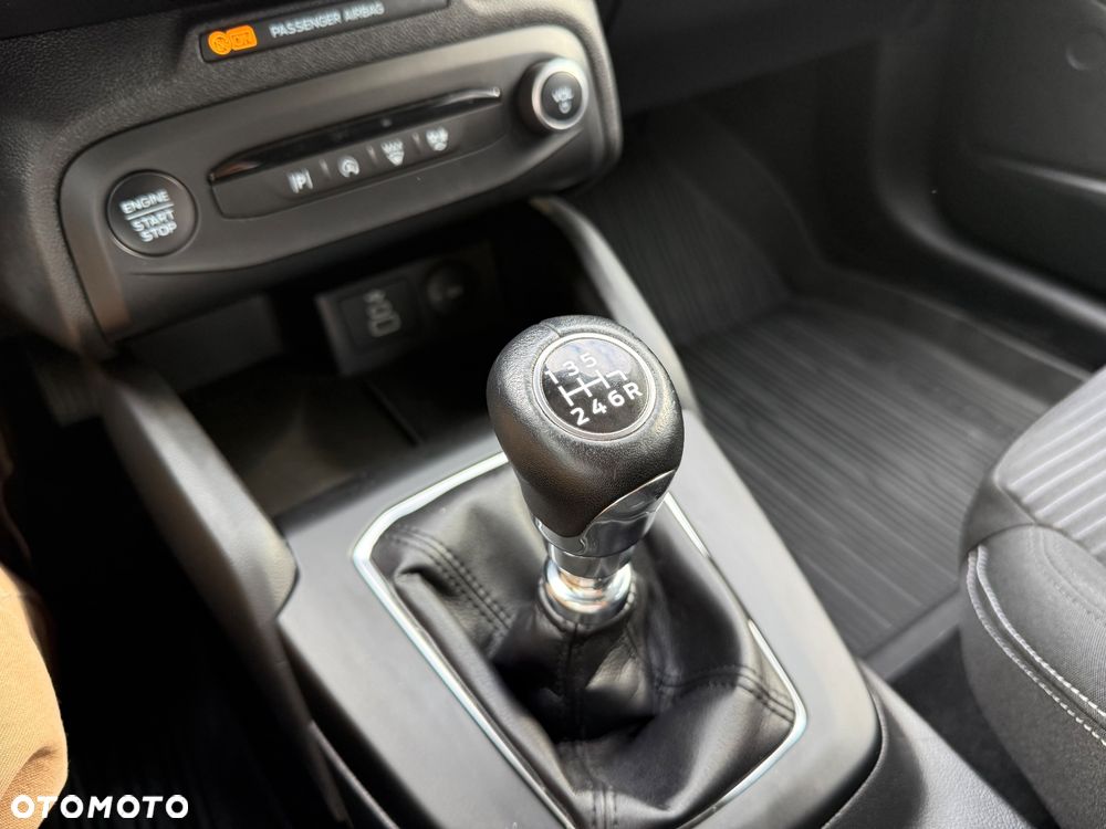 Ford Focus 1.0 EcoBoost mHEV Titanium - 26