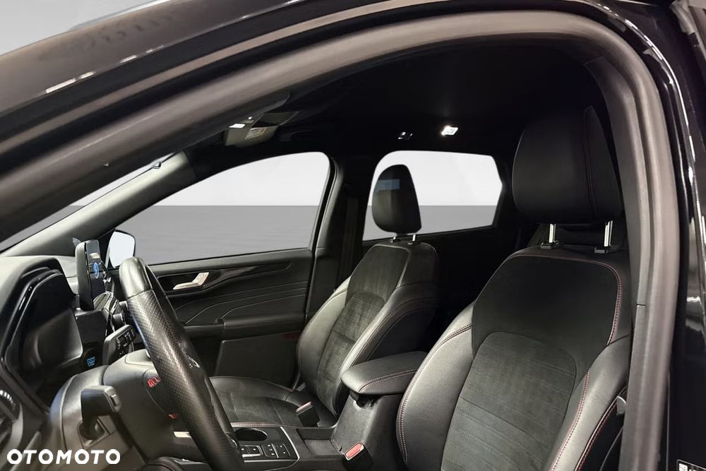 Ford Kuga 2.5P PHEV FWD ST-Line - 4