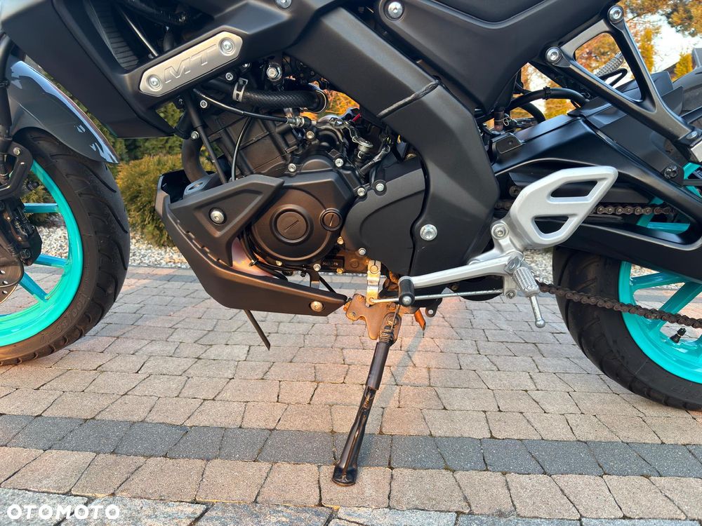 Yamaha MT - 4