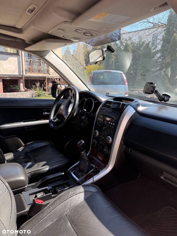 Suzuki Grand Vitara 1.9 DDiS - 8