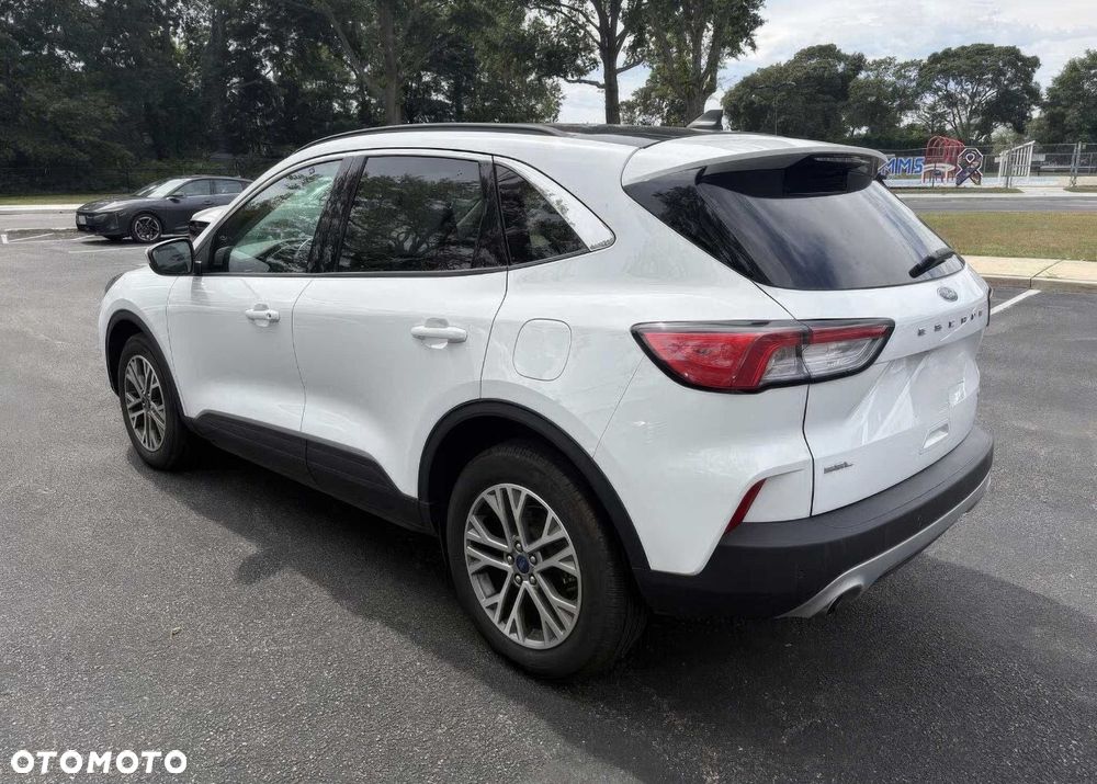 Ford Escape 1.5 EcoBoost AWD SE - 5