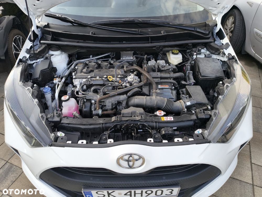Toyota Yaris - 16