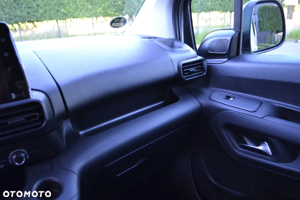 Opel Combo - 22