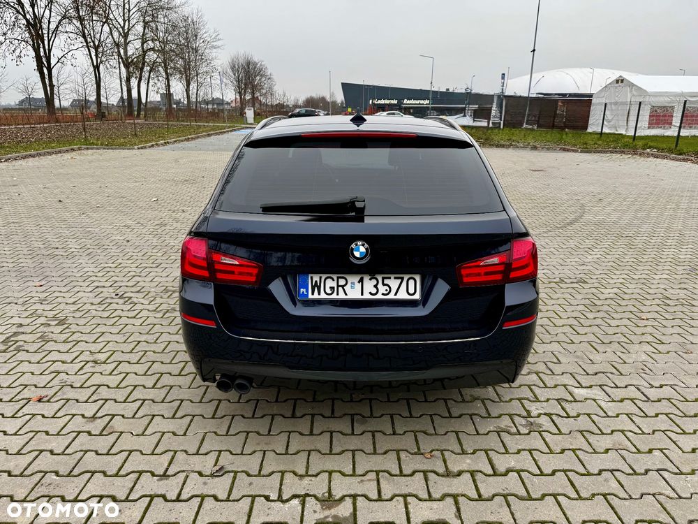 BMW Seria 5 525d - 6