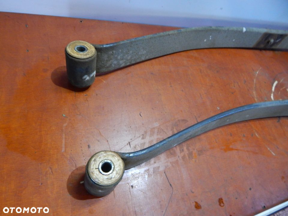 Resor resory pióro tył IVECO Daily IV 06-14 2.3 2.8 3.0 hpi Łuków części - 2