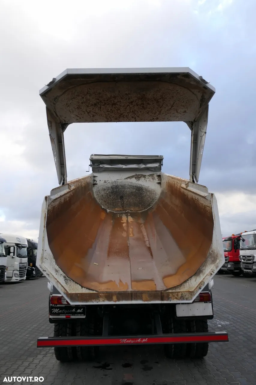 Mercedes-Benz AROCS 3246 / 8x4 / BASCULANTE / BASCULANTE SPATE / EURO 6 / PNEURI 100% - 4