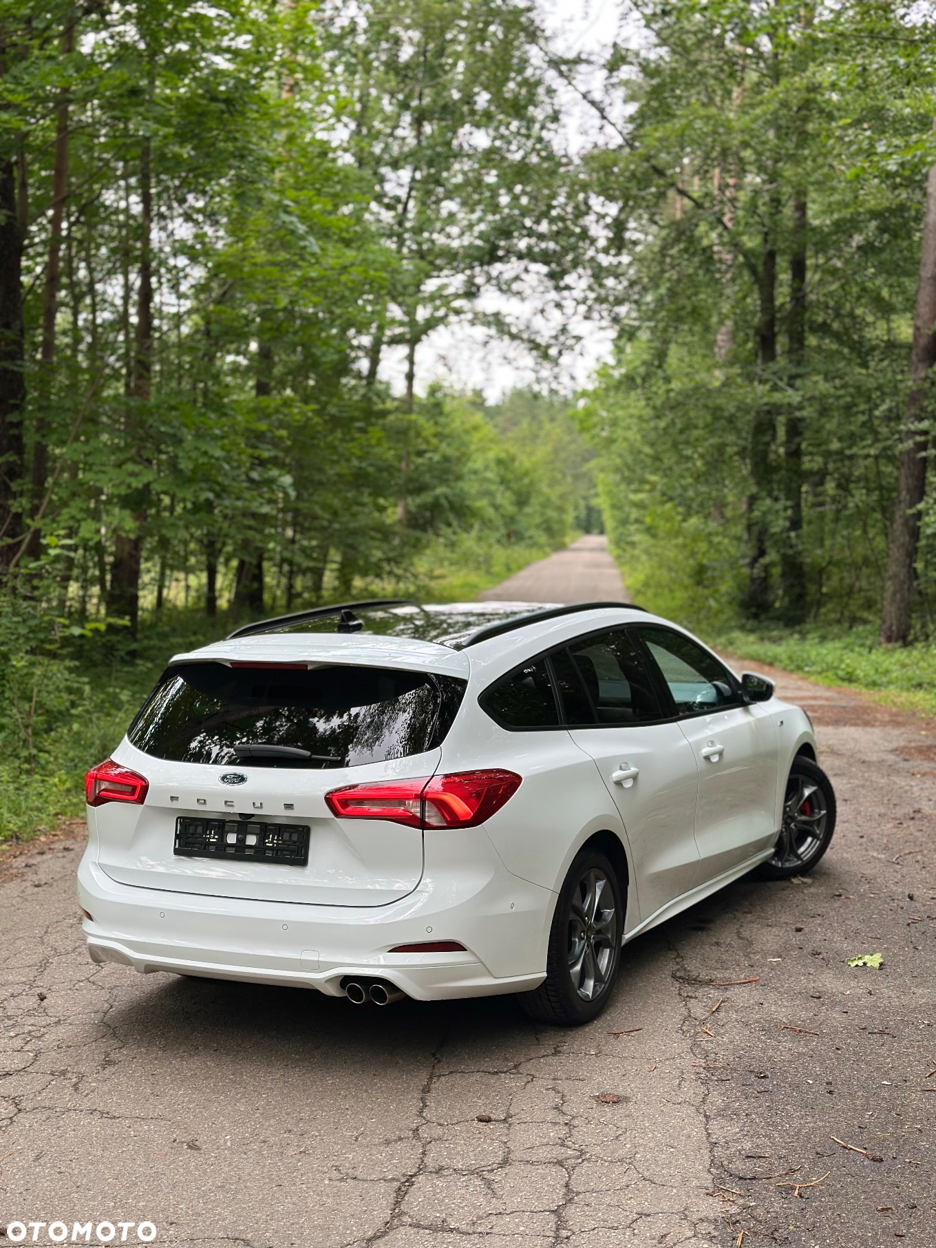 Ford Focus Turnier 2.0 EcoBlue Start-Stopp-System ST-LINE X - 5