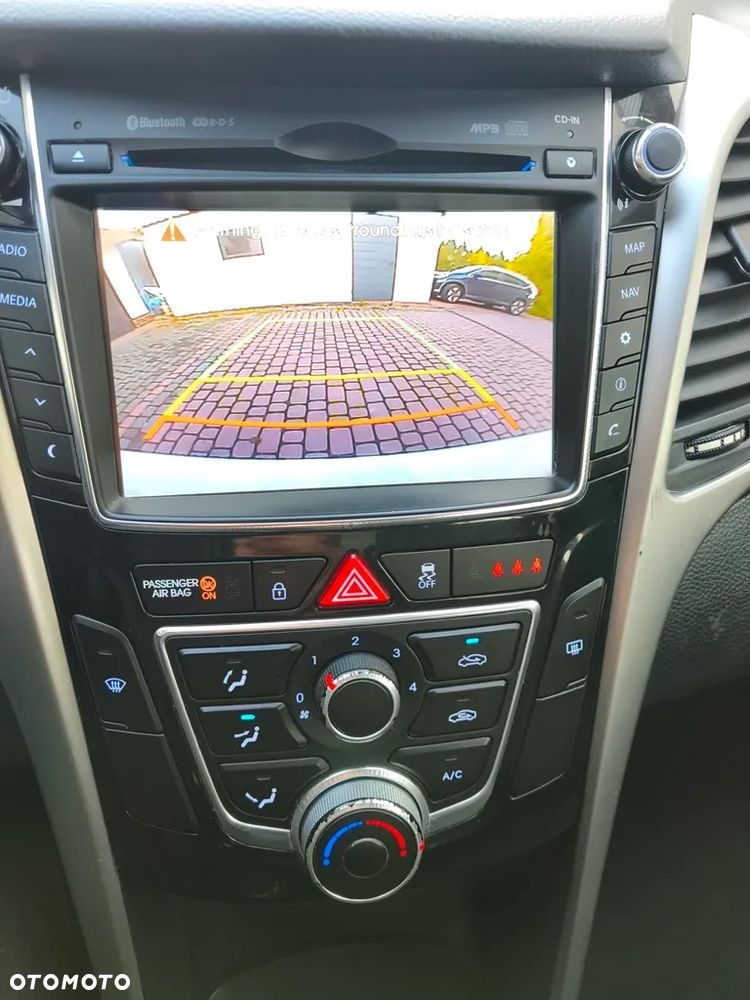 Hyundai i30 1.4 Trend - 28